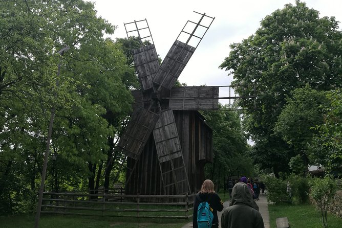 Bucharest Highlights Half-Day City Tour With Pickup - Tour Highlights