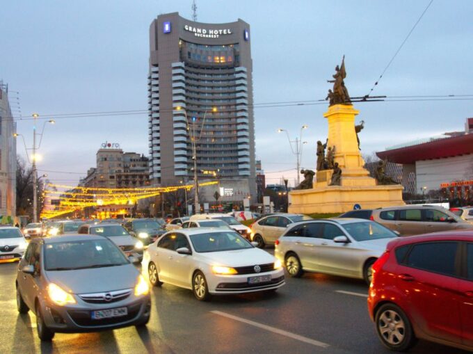 Bucharest in a Nutshell - Half Day Private Walking Tour - Languages Offered