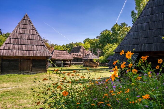 Bucharest: Insta-Perfect Walk With a Local - Frequently Asked Questions