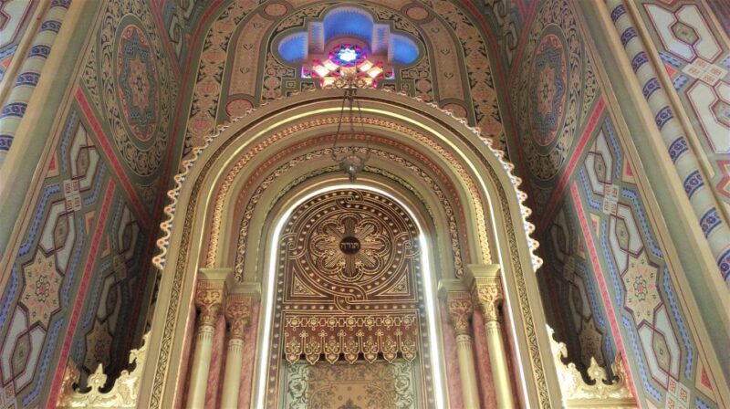 Bucharest Jewish Heritage Private Walking Tour - Key Points
