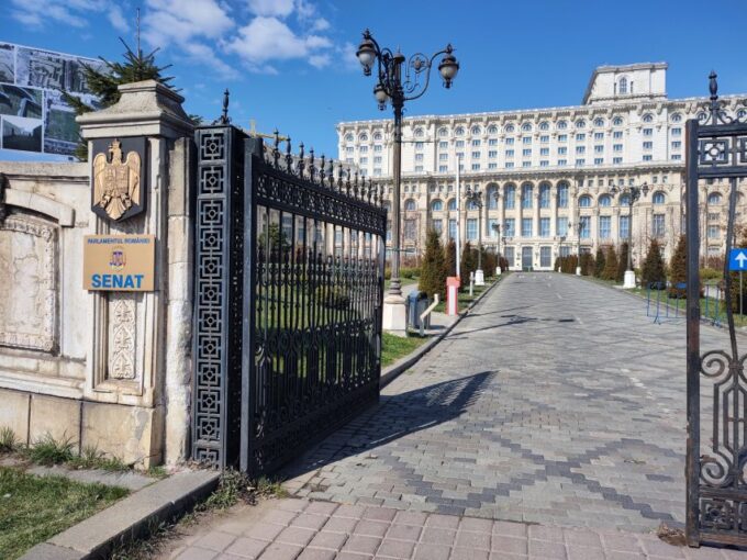 Bucharest: Parliament Senate Entry Tickets and Guided Tour - Languages Offered