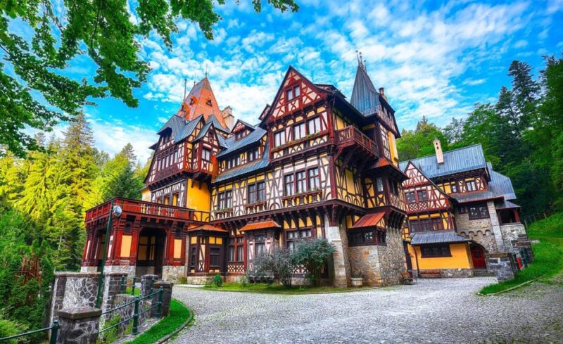 Bucharest: Peles Castle, Bran Castle, & Brasov Old Town Tour - Tour Details