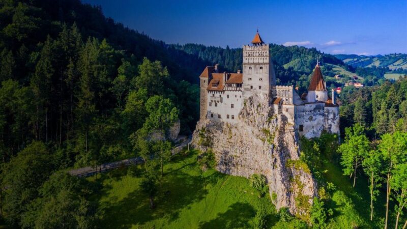 Bucharest - Peles Castle - Dracula Castle - Black Church Brasov - Key Points