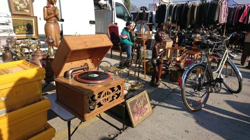 Bucharest: Private Flea Market Tour by Vintage Car - Booking Information