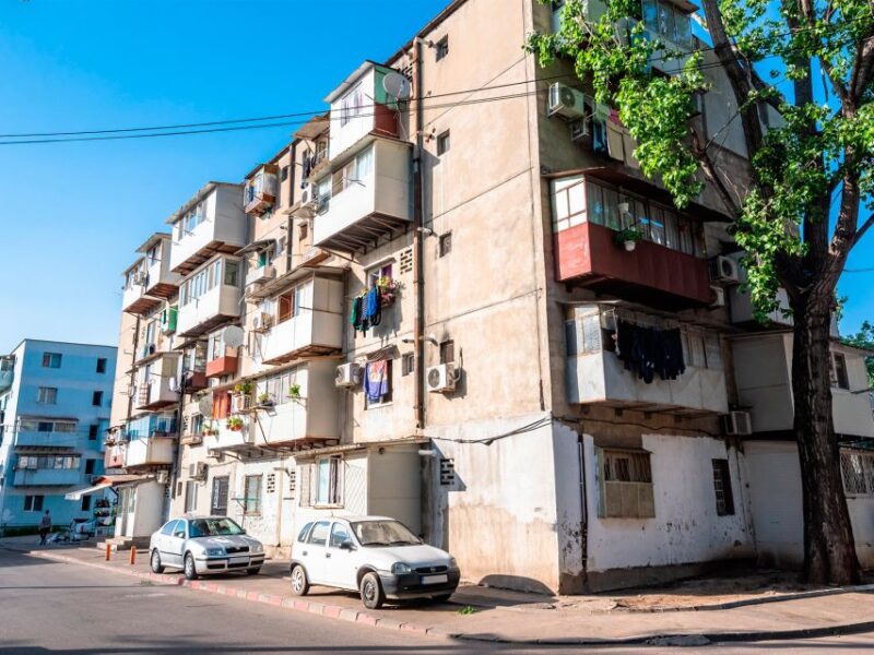Bucharest: Private Three Neighborhoods Tour by Vintage Car - Ferentari Neighborhood
