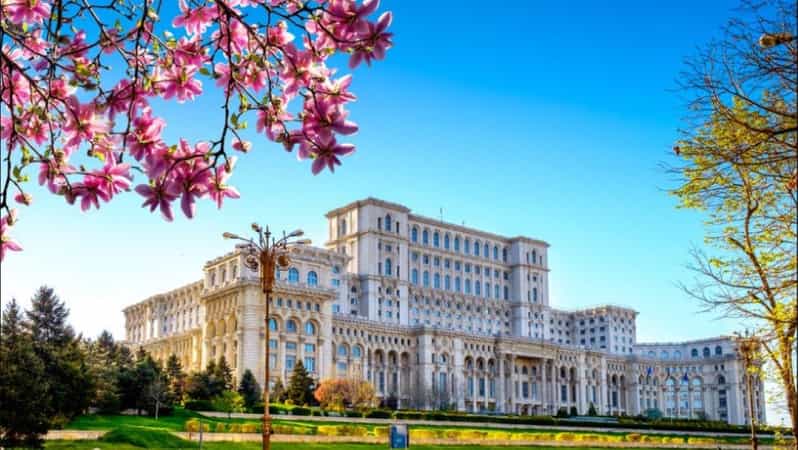 Bucharest Private Tour, Parliament Palace, Ceausescu House - Key Points