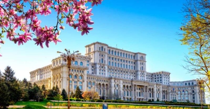 Bucharest Private Tour, Parliament Palace, Ceausescu House - Itinerary Highlights