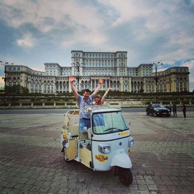 Bucharest: Tuk Tuk Romantic Tour With Minibar - Key Points