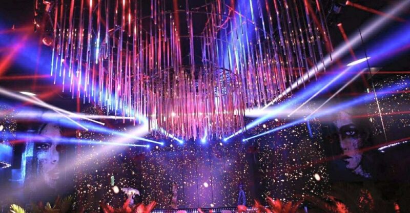 Bucharest: VIP Dining, Limo Ride & Clubbing - VIP Dining Experience