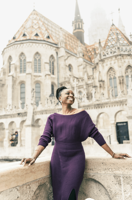 Buda Castle: Private Photoshoot With a Local Guide - What to Expect