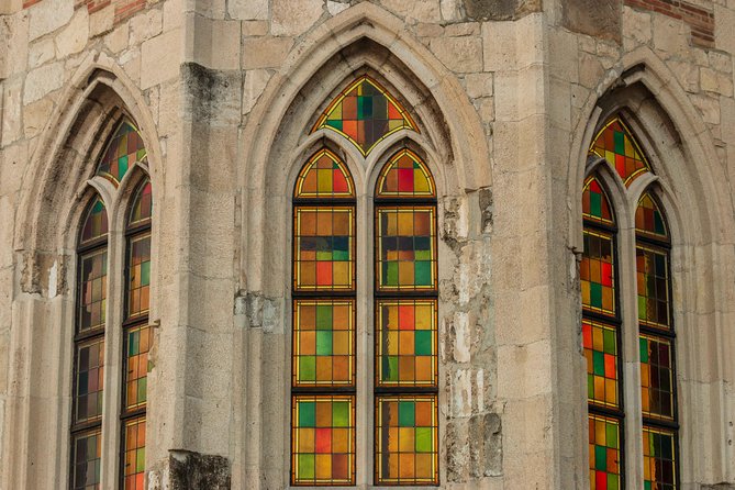 Buda Castle Quarter Walking Tour - Accessibility and Requirements