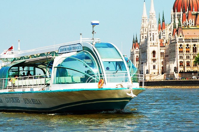 Buda Castle Walking Tour and Budapest Evening Cruise Package - What to Expect on the Tour