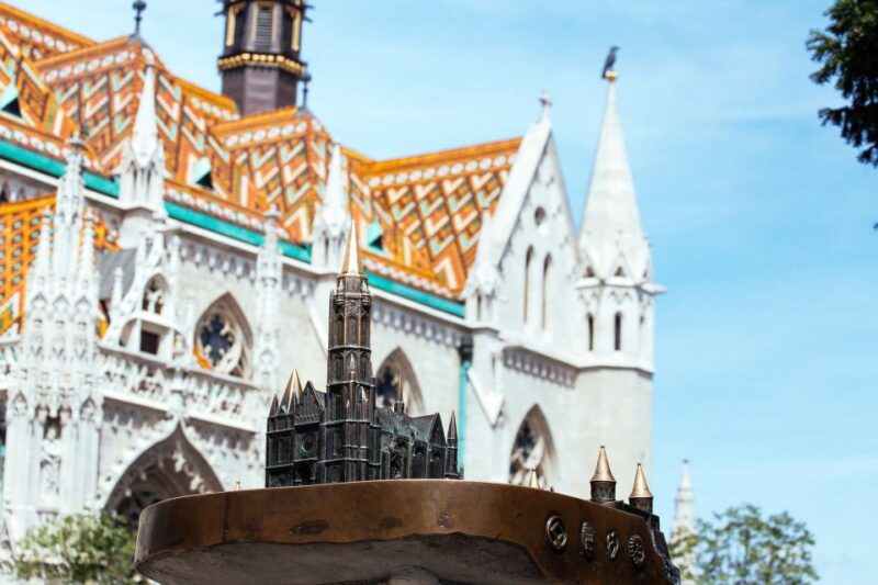 Budapest: 1.5-Hour Private Kick-Start Tour With a Local - Booking Information