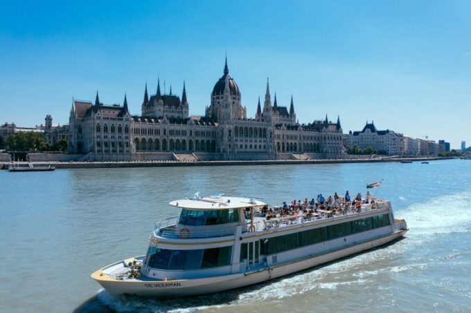 Budapest: 1-hour Sightseeing Danube River Cruise - Frequently Asked Questions