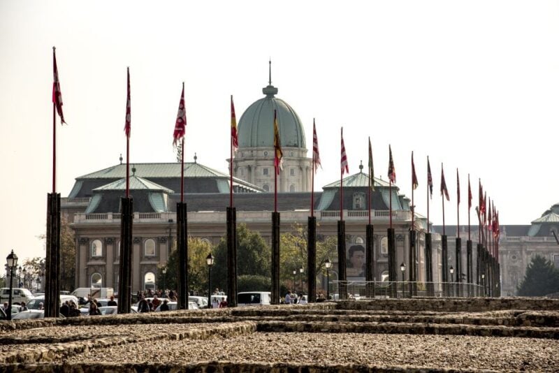 Budapest: 3-Hour Live Guided Sightseeing Tour - Booking Details