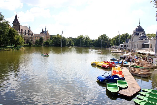 Budapest All in One Walking Tour With Strudel Stop - Transportation