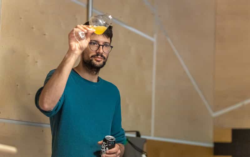 Budapest Beer Experience: 2-Hour Guided Craft Tasting - Meeting Point and Accessibility