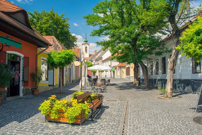 Budapest-Bratislava One-Way Sightseeing Transfer - Meeting and Pickup Details