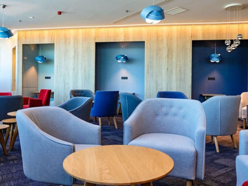 Budapest (BUD): Ferenc Liszt Airport Premium Lounge Access - Food and Beverage Options