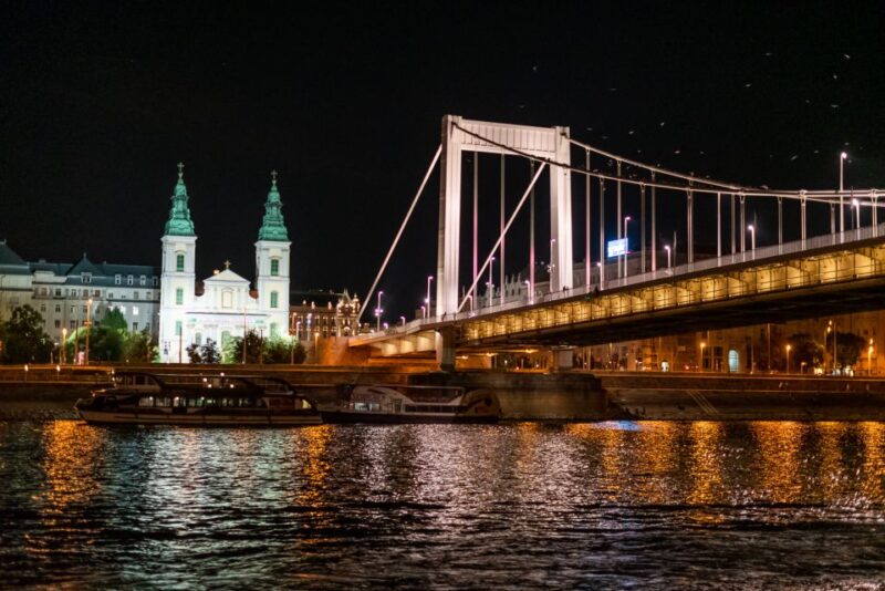 Budapest: Candlelit Dinner River Cruise With Live Music - Participant Information