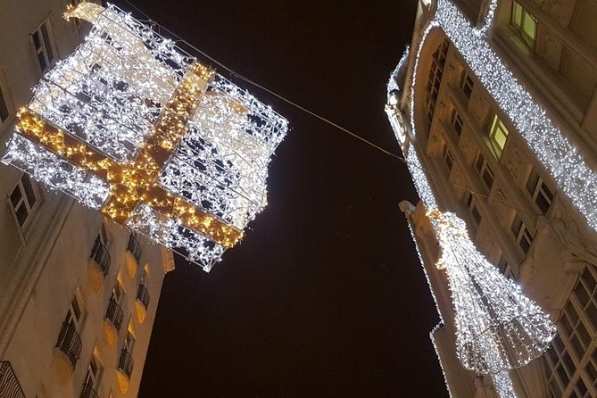 Budapest Christmas Market Tour - Sampling Traditional Hungarian Fare