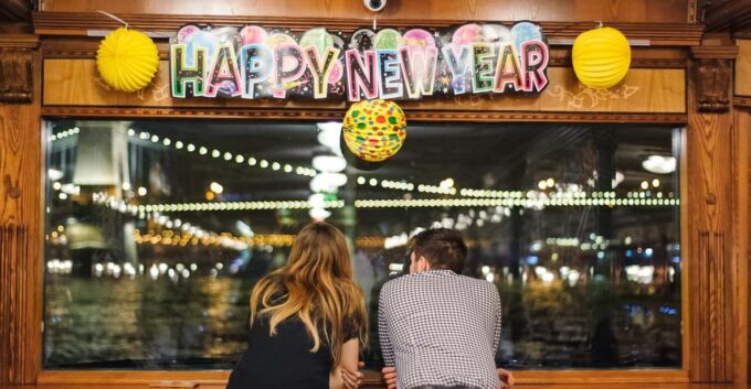 Budapest: Christmas & New Year Special Danube Dinner Cruises - Meeting Point and Transportation