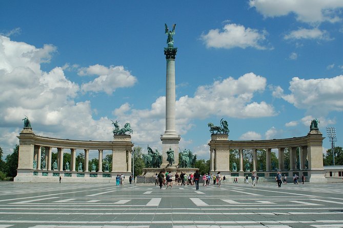 Budapest City Sightseeing Half-Day Tour - Cancellation Policy