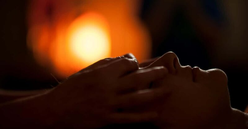Budapest: Couples Massage With Bubble Bath and Sparkling... - Couples Massage Details