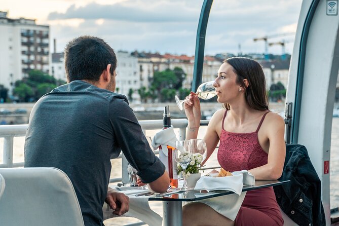Budapest Danube River Candlelit Dinner Cruise With Live Music - Accessibility and Dress Code