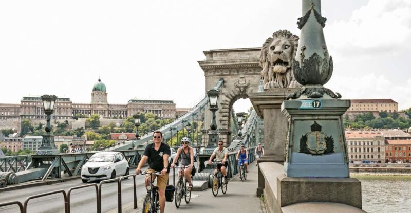Budapest: Danube River Views Bike Ride - Tour Guide and Cancellation Policy