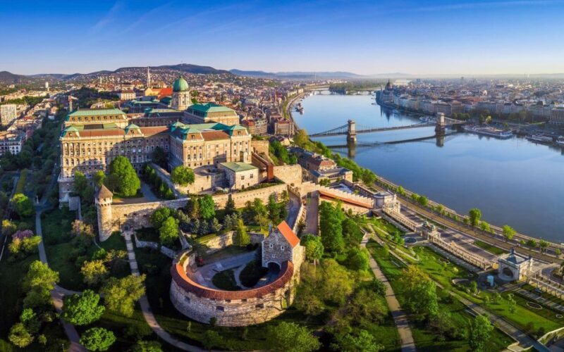 Budapest: Day or Night River Cruise on Panoramic Boat - Departure Times