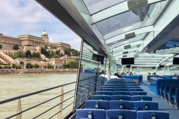 Budapest: Daytime Sightseeing Boat Cruise - Complimentary Drink Options