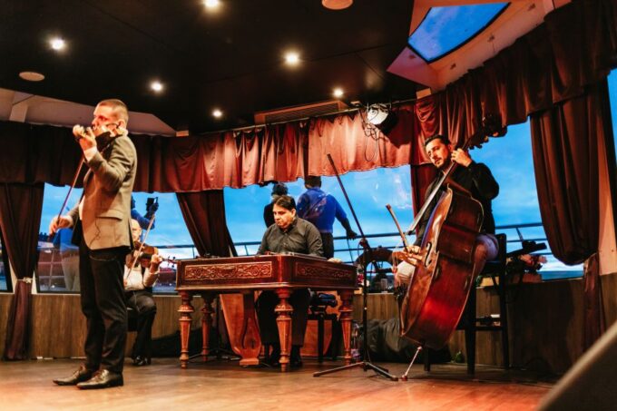 Budapest: Dinner Cruise With Operetta and Folk Show - Frequently Asked Questions