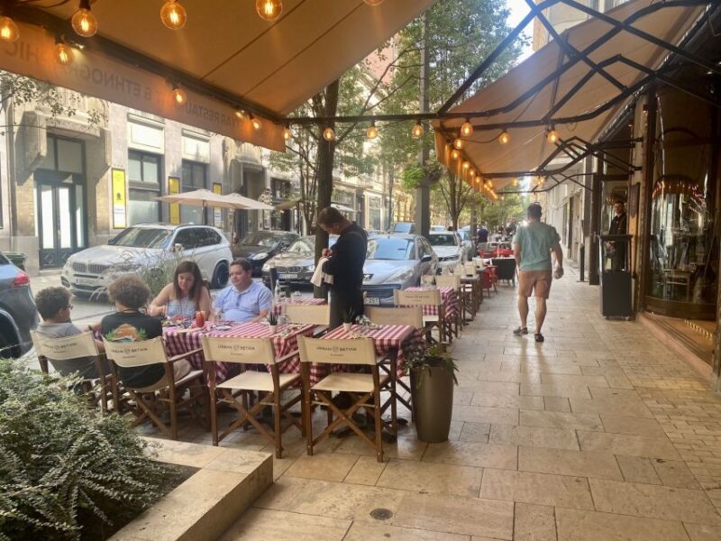 Budapest: Downtown Budapest Smartphone Audio Guide - Key Points