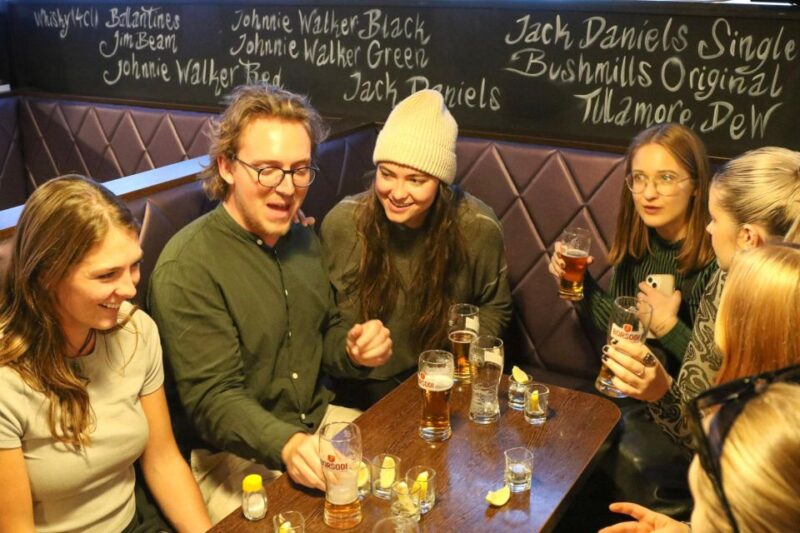 Budapest: Drunken History Bar Crawl Tour With Local Drinks - Meeting Point and Arrival