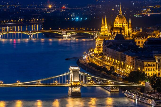 Budapest: Evening Castle Hill Tour With Fishermens Bastion - Frequently Asked Questions
