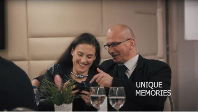 Budapest: Evening Cruise and Dinner With Welcome Drink - Important Cruise Policies