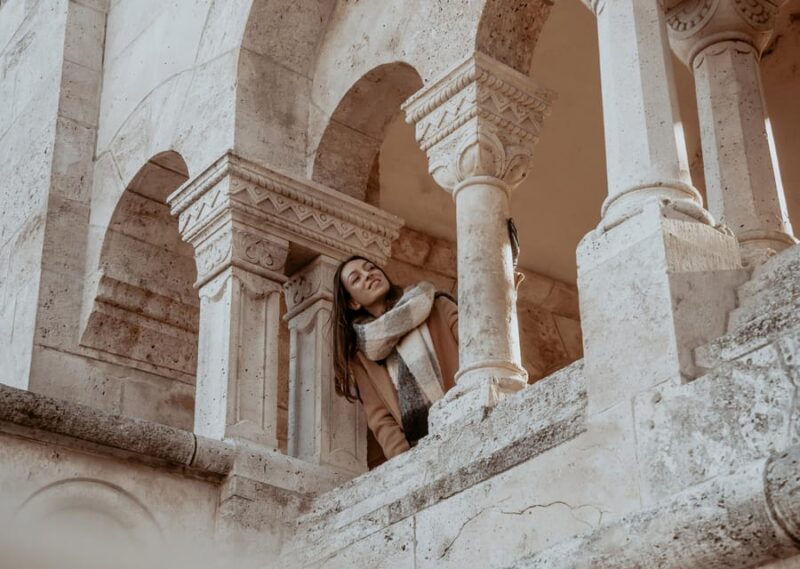 Budapest: Fast Private Photoshoot Session With Edited Photos - Key Points
