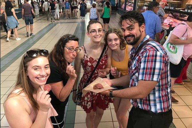 Budapest Foodie Tour - Experience at a 19th-Century Coffee House