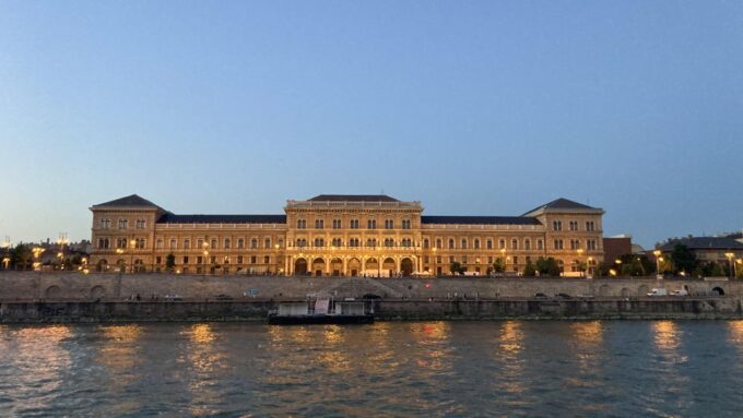 Budapest: Full-Day Private Car Tour - Customer Feedback