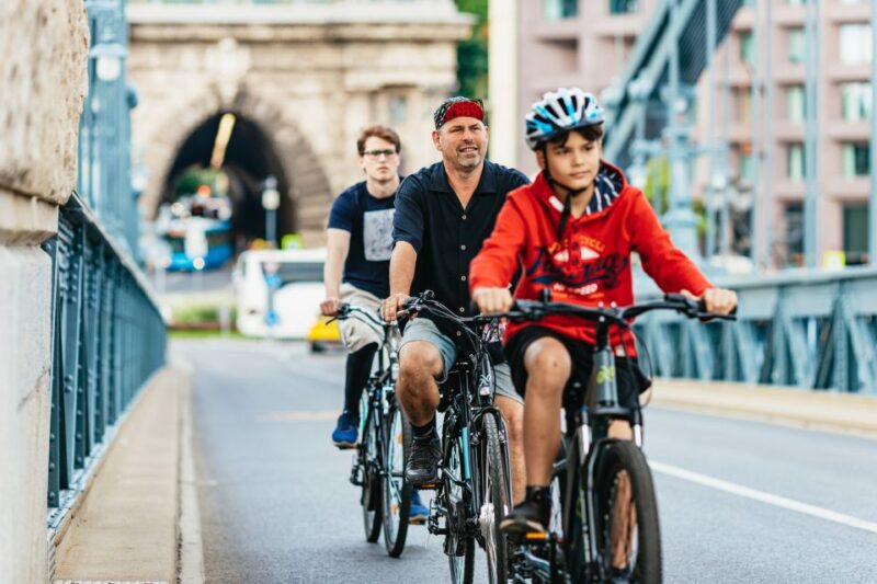 Budapest: Grand Sightseeing Bike Tour - Participant Information