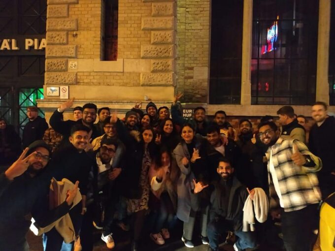 Budapest: Guided Ruin Bars Crawl With Open Bar & 6 Free Shot - Recap