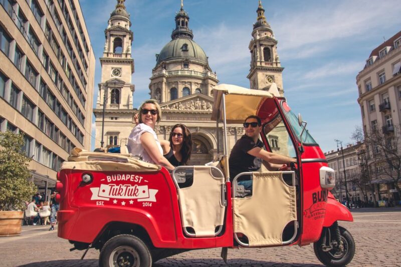 Budapest: Half-Day Exclusive Highlights Private Tour - Tour Experience