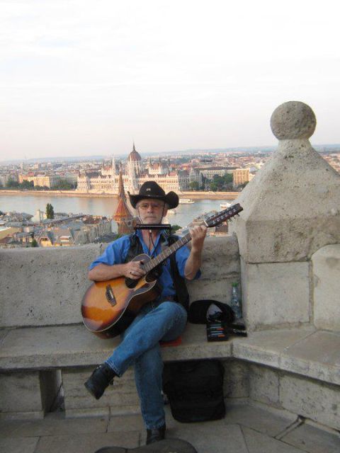 Budapest: Half-Day Highlights Small Group Private Tour - Guide and Language Options