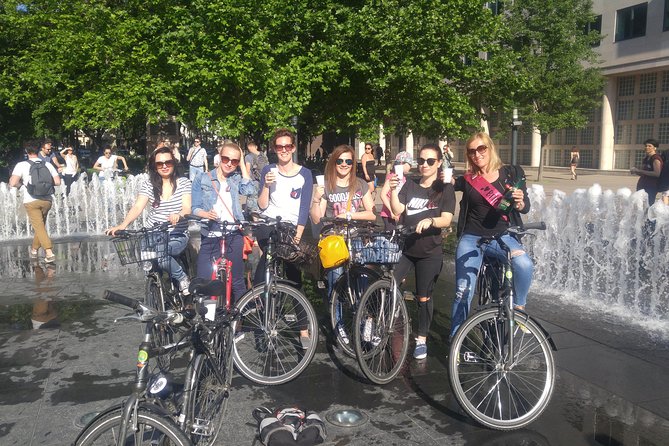 Budapest Highlights Bike Tour - Relaxing Sightseeing Experience