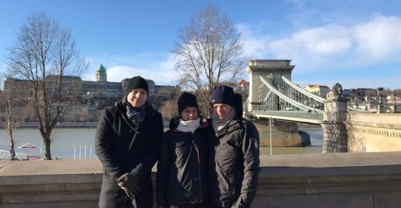 Budapest : Highlights & Hidden Gems Walking Tour - Tour Experience