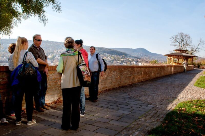 Budapest: Highlights Walking Tour With Strudel House Stop - Tour Experience
