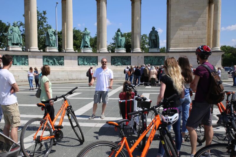 Budapest: Historic Downtown Bicycle Ride With Scenic Views - Flexibility and Reservations