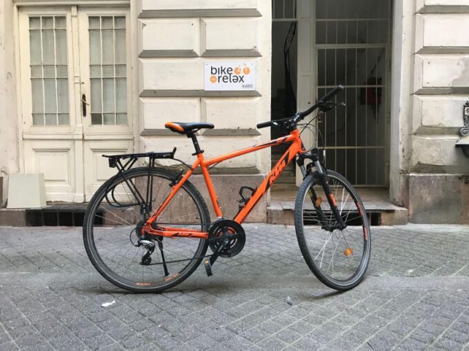 Budapest: Historic Downtown Bicycle Ride With Scenic Views - Customer Feedback