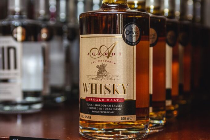 Budapest: Hungarian Whisky, Gin, and Pálinka Tasting - Comparison to Other National Spirits